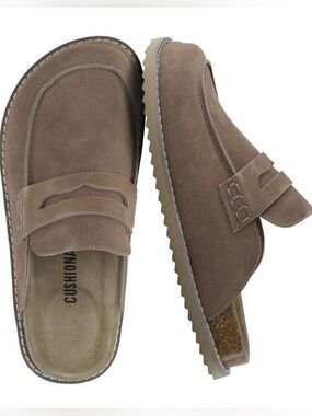 Cushionaire Zola Penny Clog Mules. Suede slip on. Size 8